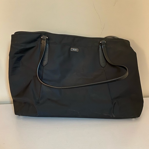 Tumi Tote Bag | Black Business Tote - Picture 2 of 8